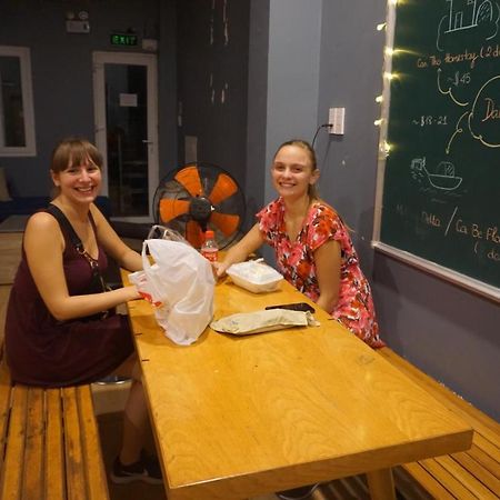 Vy Da Backpackers Hostel 2 Хошимин Экстерьер фото